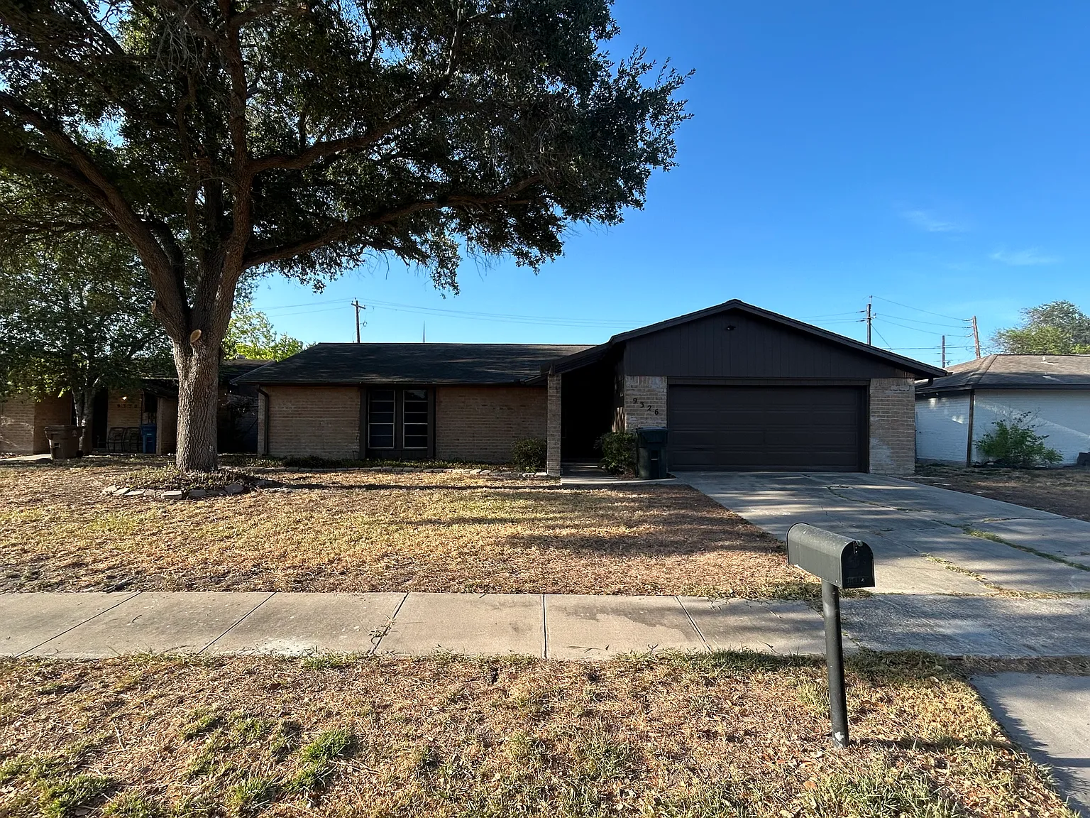 3 bed, 1729 sqft, $2,000 — Photo 4