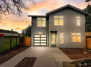 6021 28th Ave NE, Seattle, WA 98115