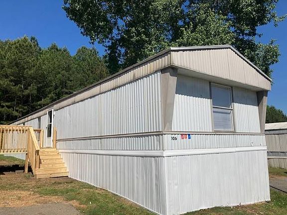 2nd image of 1720 Hurricane Rd #106