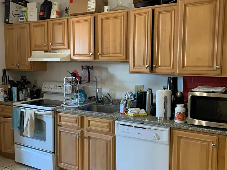 37 Egremont Rd #4 — Photo 5