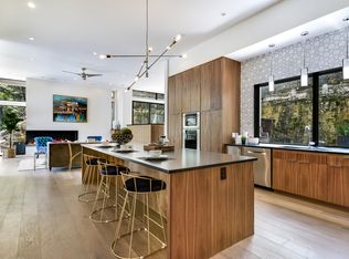 425 Yaupon Valley Rd, West Lake Hills, TX 78746