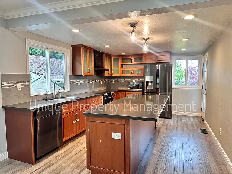 2991 Sombrero Cir — Photo 4