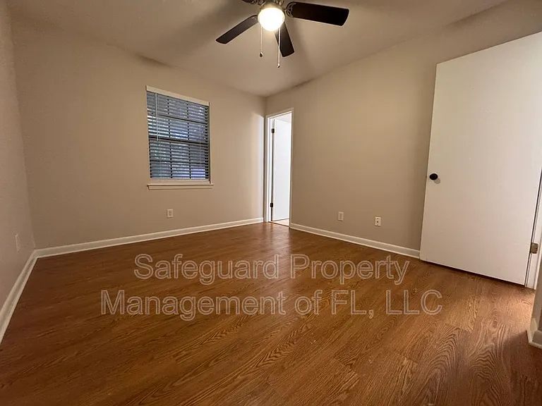 4179 Ravenwood Dr — Photo 12