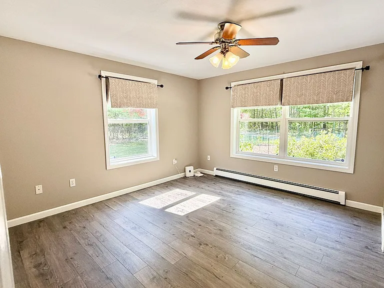 7 Gollums Way — Photo 20