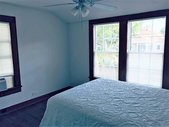 3rd image of 1031 Avenue P 1/2 Ln