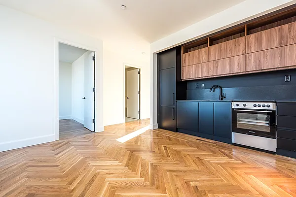 Rented by Nooklyn NYC LLC | media 39