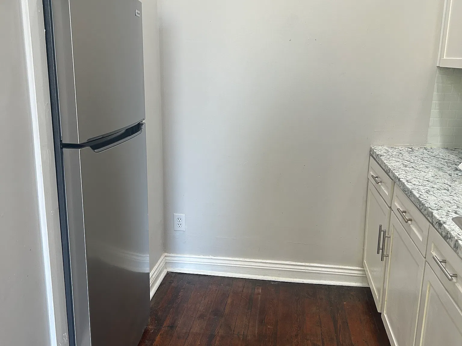 1 bed, 800 sqft, $875 — Photo 3