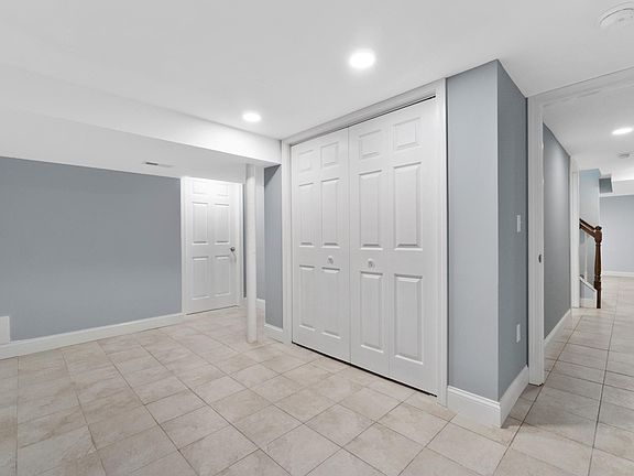 5th image of 58 Klarman Dr