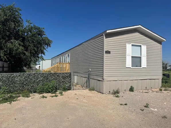 1400 W 2nd St, Monahans, TX 79756