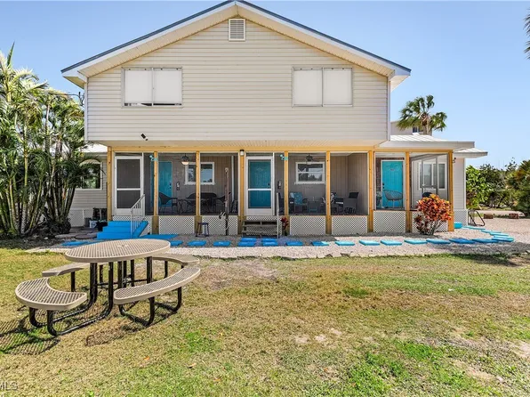 610 Donax St #311, Sanibel, FL 33957