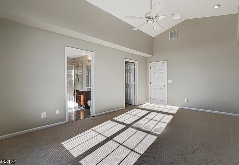 1039 Shadowlawn Dr — Photo 15