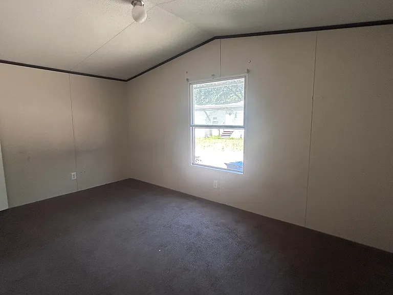 206 Jenny Ln — Photo 7