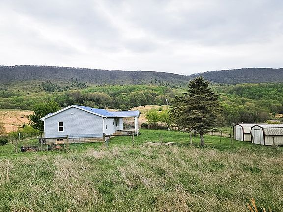 3rd image of 2241 Skydusky Rd