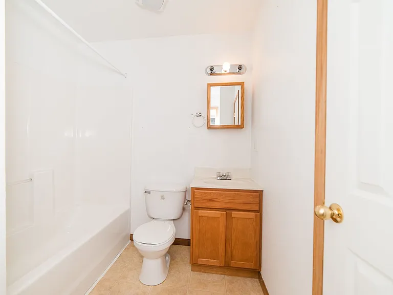 Pinnacle Heights Apartments — Photo 52