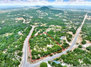 1812 Polly Peak Dr, Bandera, TX 78003