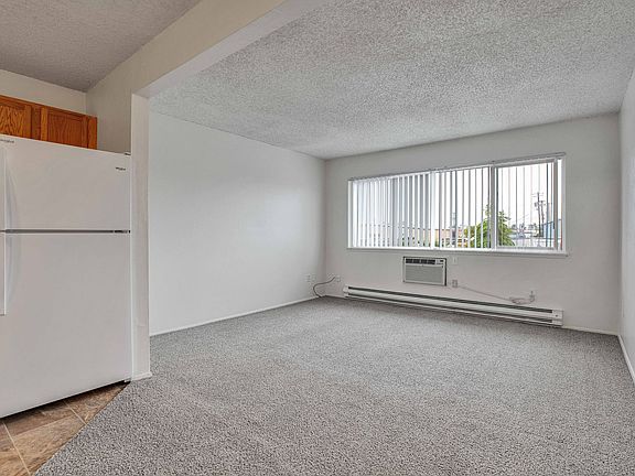 3rd image of 2288-2376 Northgate Ave NE #410-2368