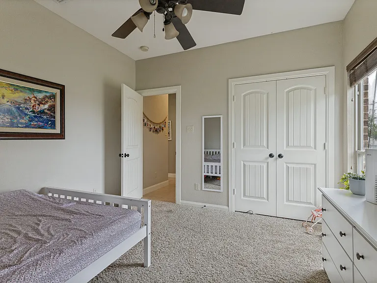 5584 Justine Pl — Photo 28