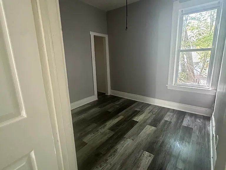 106 Pond Ln #1 — Photo 2