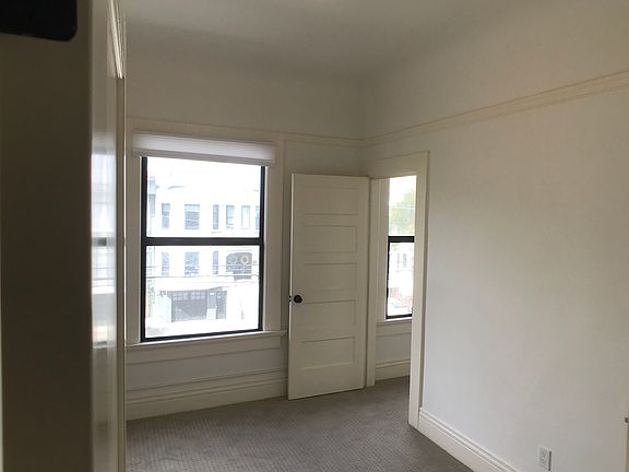 3rd image of 636 4th Ave