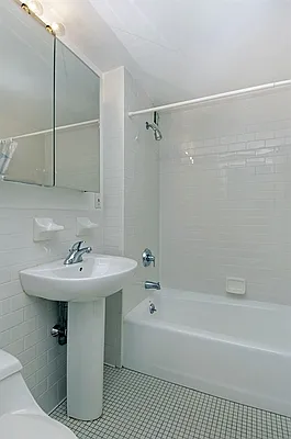 Rented by Compass | media 16