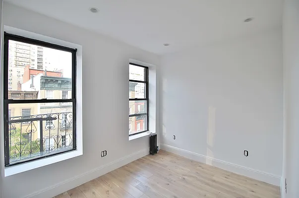 Rented by Julianna Realty Corp | media 45