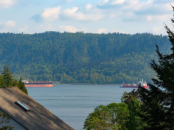 3rd image of 1605 Lockehaven Rd