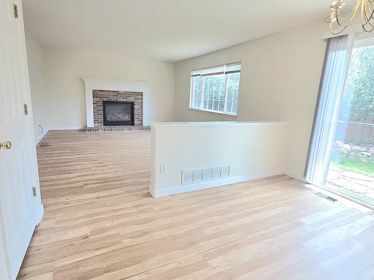 16154 E Hinsdale Ave — Photo 6