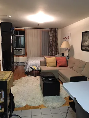 Rented by Ready Group | media 9