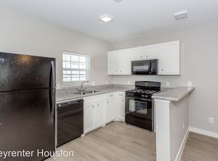 203 N Milby St APT 4, Houston, TX 77003