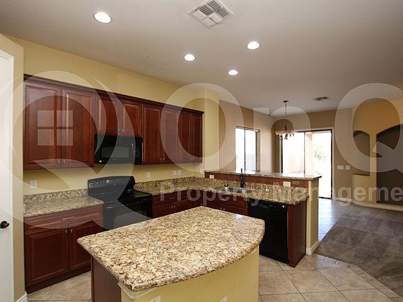 3rd image of 1242 E Paul Dr