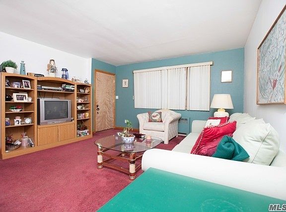 4th image of 35 Kime Ave