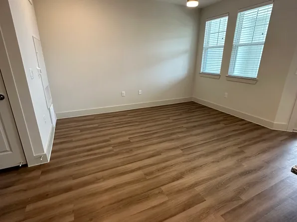 (undisclosed Address), San Marcos, TX 78666