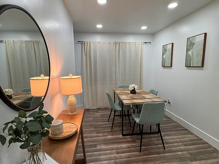 22258 Beverly Ave — Photo 7