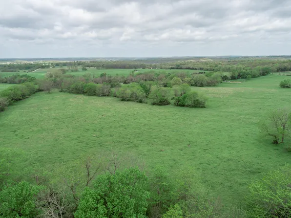 000 E 500th Road, Bolivar, MO 65613