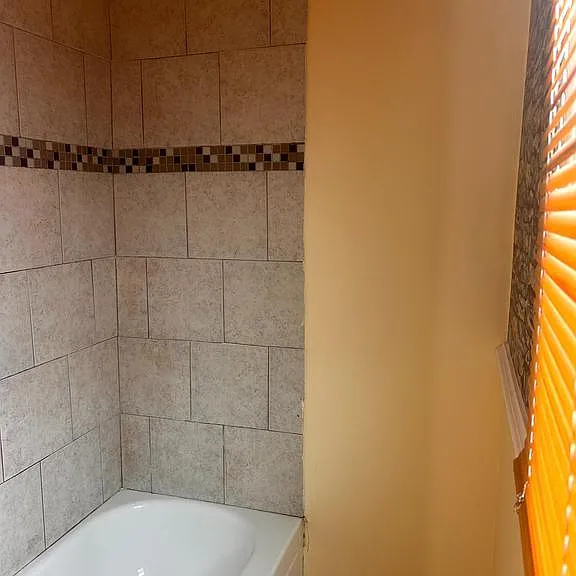 1308 W Lippincott St — Photo 13