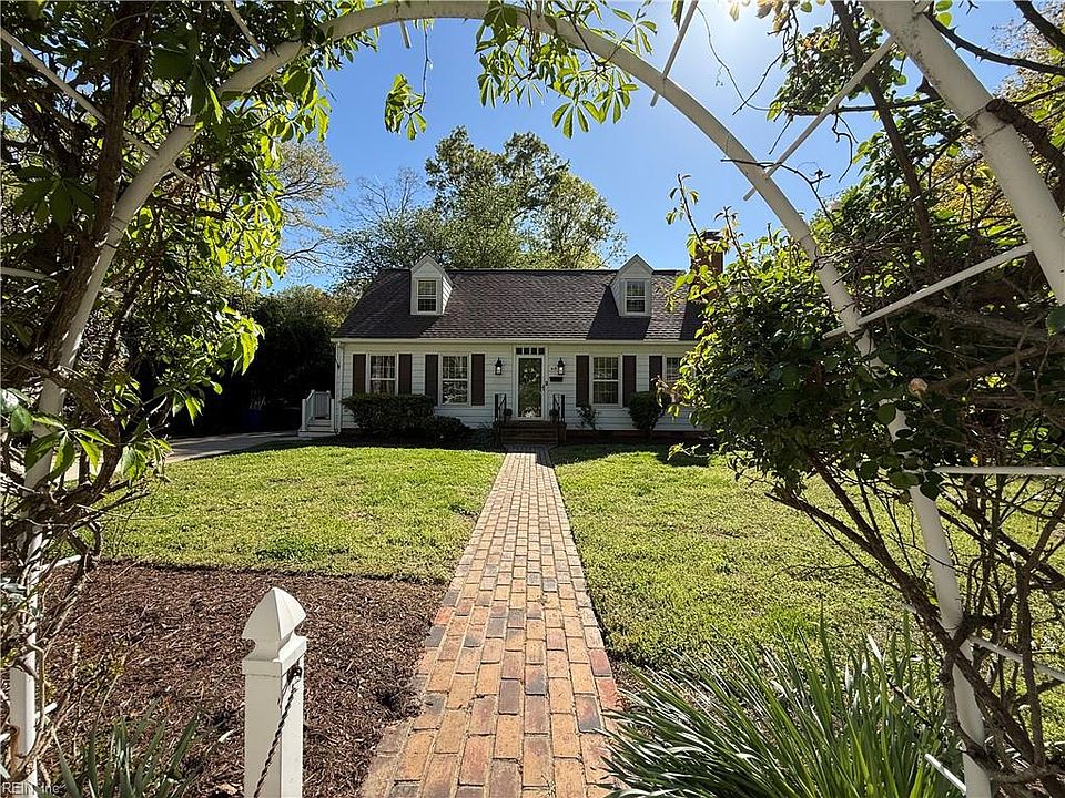 1st image of 413 Normandy Ln