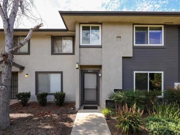 10643 King Phillip Ct, Santee, CA 92071