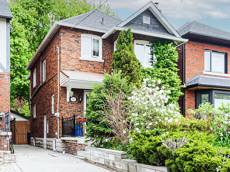 1st image of 212 Wanless Ave