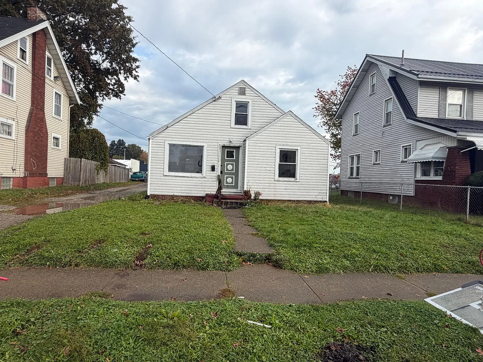 3 bed, 1116 sqft, $1,150 — Photo 2