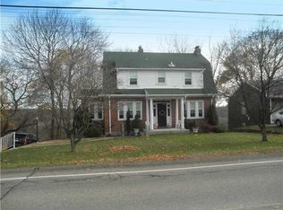 890 Ridge Rd, Ambridge, PA 15003