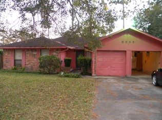 5295 Wildwood Dr, Beaumont, TX 77708