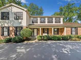 1620 Picardy Ct, Long Grove, IL