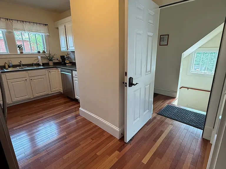 430 Shelburne Rd #3 — Photo 12