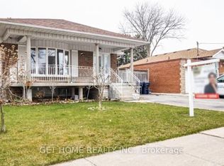 70 Moraine Hill Dr, Toronto, ON M1T 2A2