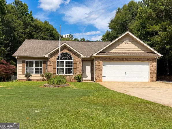 50 Horseshoe Ln, Jackson, GA 30233