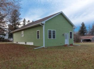 1328 170th St, Hampton, IA 50441