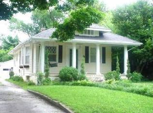 1351 E Meadowmere St, Springfield, MO 65804