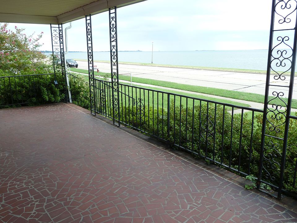 321 Chesapeake Ave, Newport News, VA 23607 Zillow