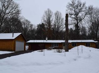 3921 Magnolia Ln, Rhinelander, WI 54501