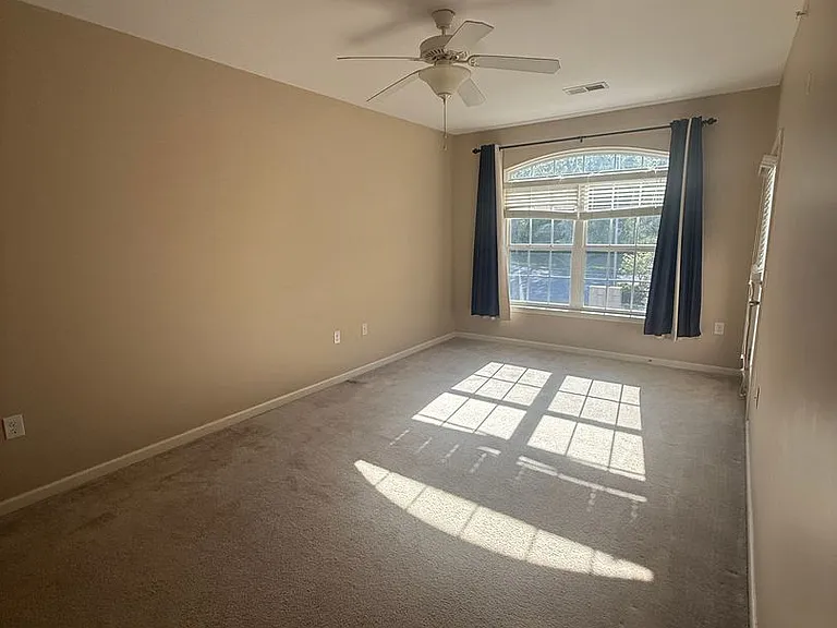 190 Eli Hartley Dr — Photo 16